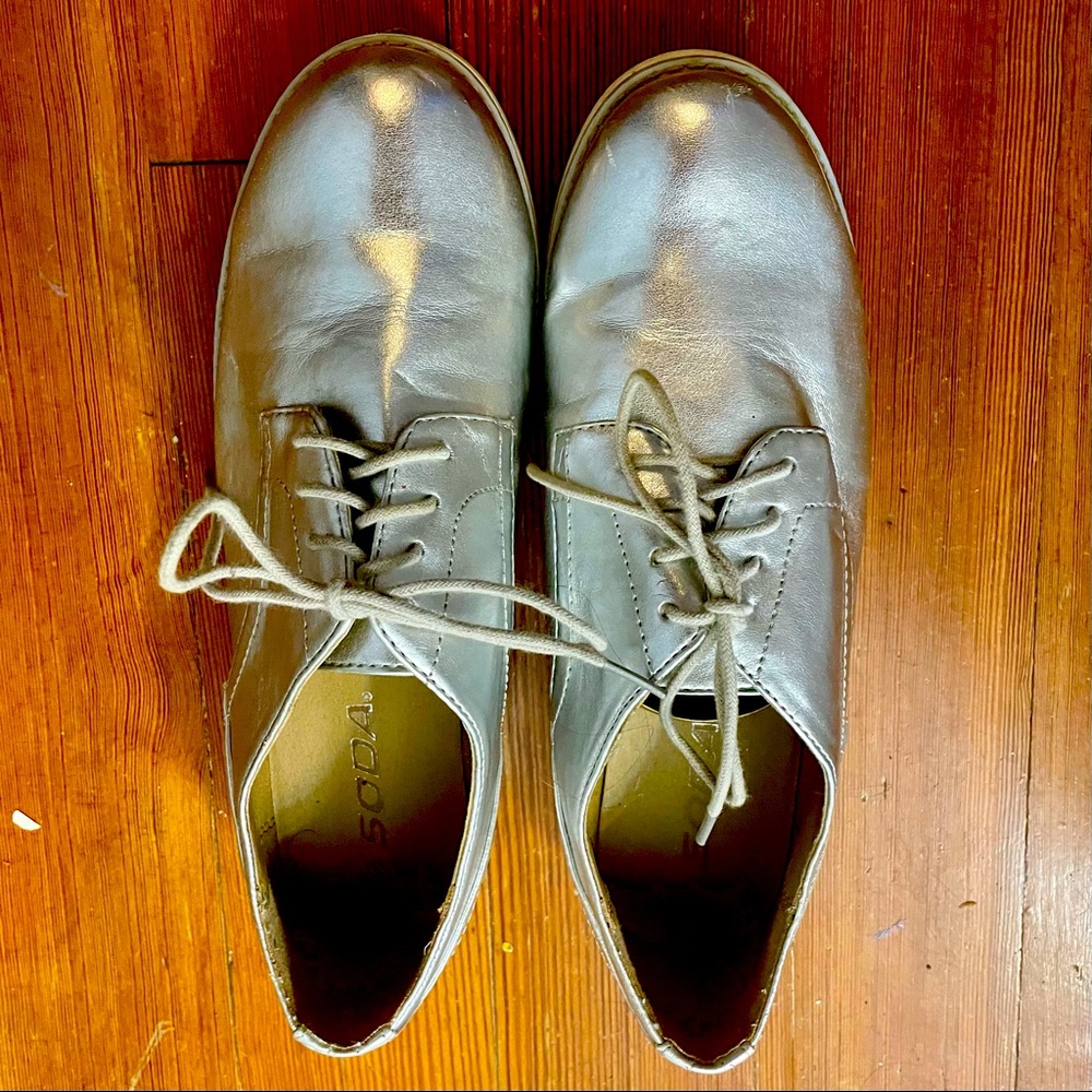 Silver Oxfords